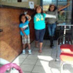 Meet your Posher, Edith